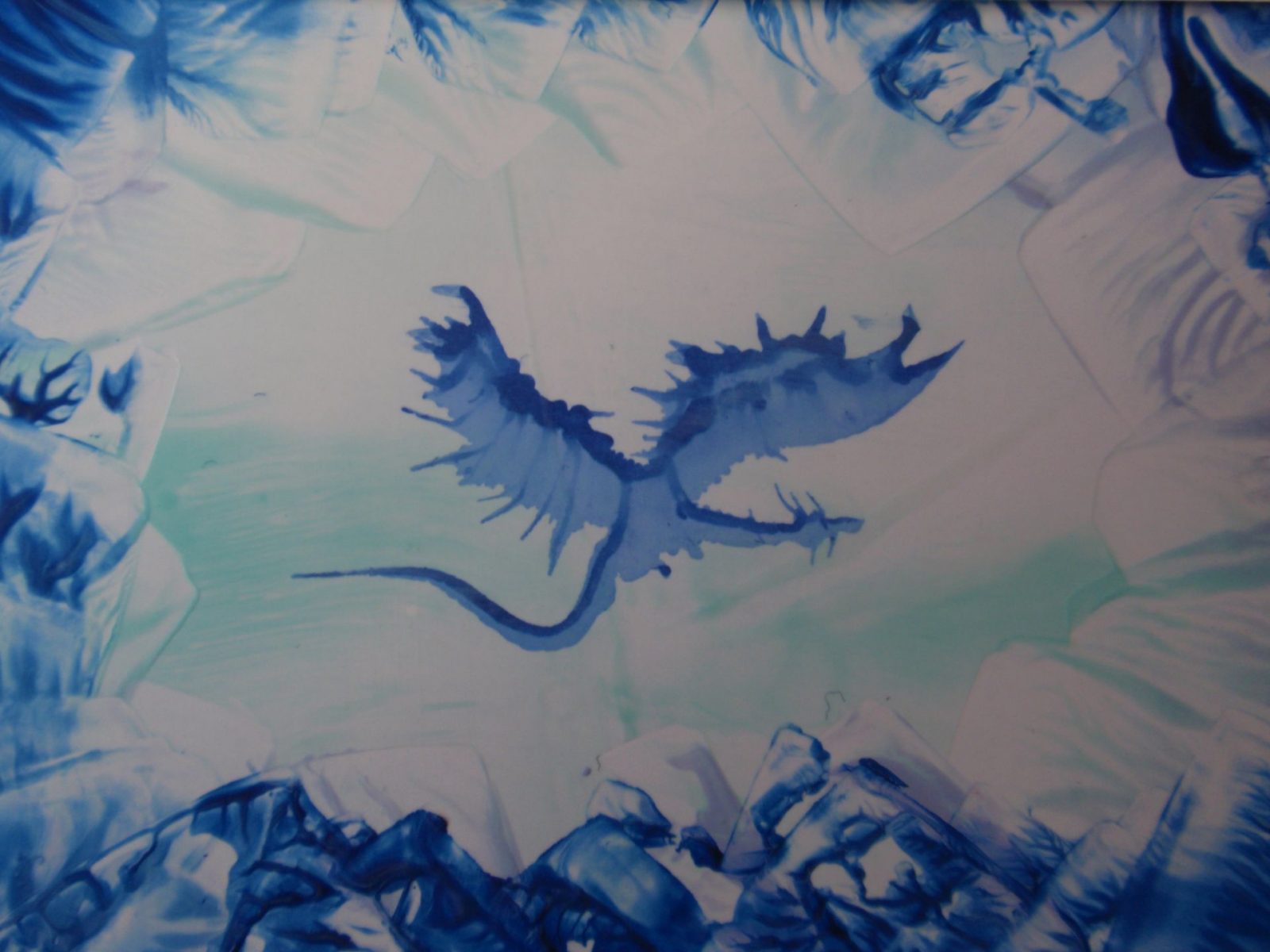 modrý enkaustický obrázok vodný drak