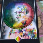 Karta Osho Zen Tarot Eso dúhy s názvom Dospelosť