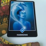 Karta Osho Zen Tarot 10 vody s názvom Harmónia