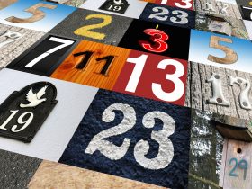 rôzne čísla vo farebných štvorcoch